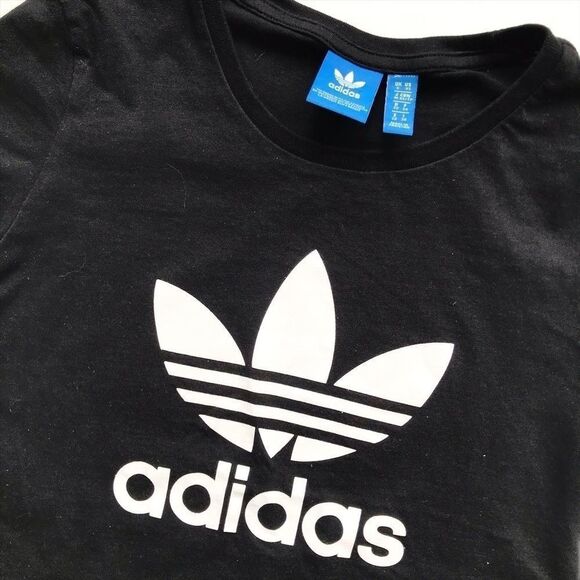 Adidas black trefoil boxy t-shirt EUC XS(6Y) - Picture 2 of 5